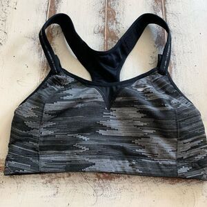 Moving comfort, high impact sports bra size 34B